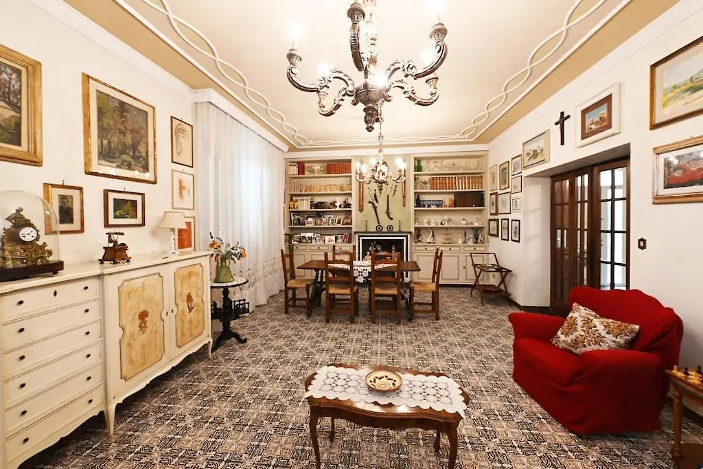 Casa Eda Villa Lucca 0*,  Italien